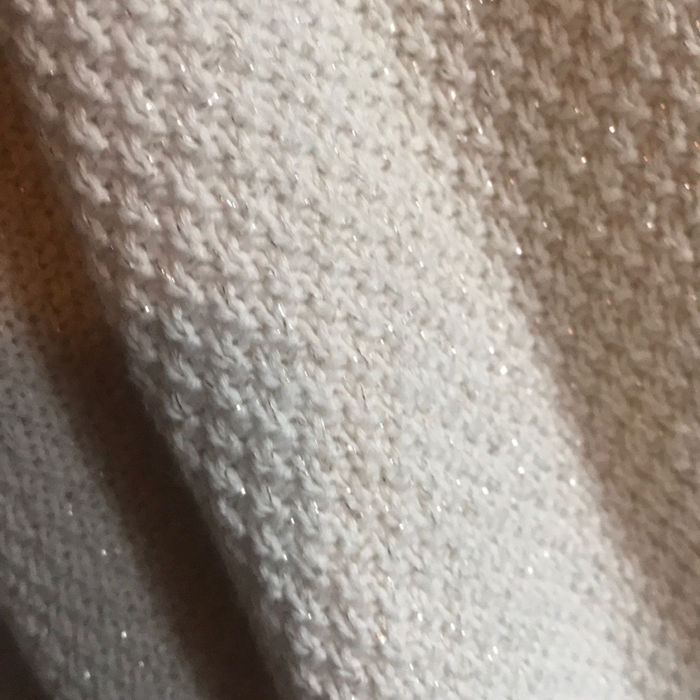 Sweater - Picture 3 of 3